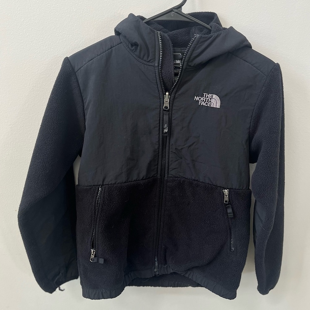 The North face boys 10/12 hooded Jacket